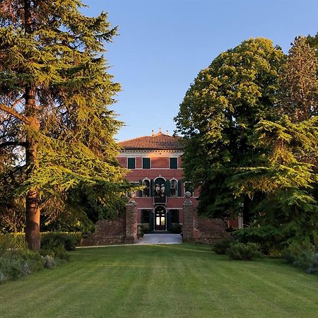 Foresteria Di Villa Tiepolo Passi Treviso Exterior photo